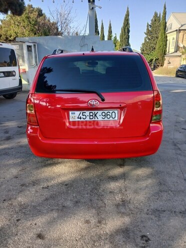 Toyota Corolla 2006, 200,000 km - 1.4 l - Bakı