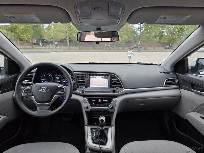 Hyundai Elantra 2017, 96,000 km - 2.0 л - Şəmkir