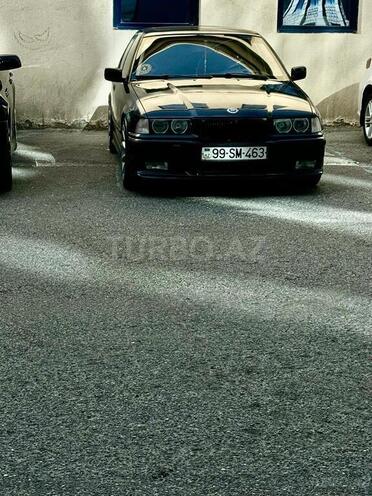 BMW 320 1992, 496,000 km - 2.0 л - Salyan