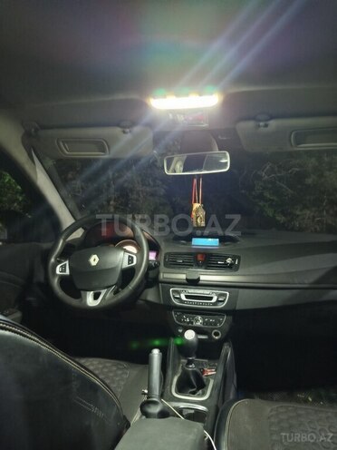 Renault Megane 2009, 395,000 km - 1.5 l - Bakı