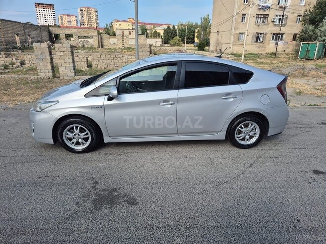 Toyota Prius 2010, 250,000 km - 1.8 л - Bakı