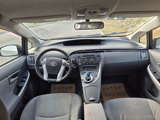 Toyota Prius 2010, 250,000 km - 1.8 л - Bakı
