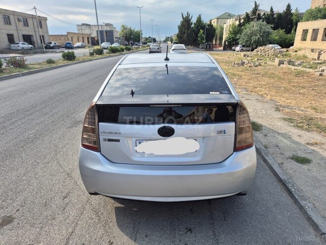 Toyota Prius 2010, 250,000 km - 1.8 л - Bakı