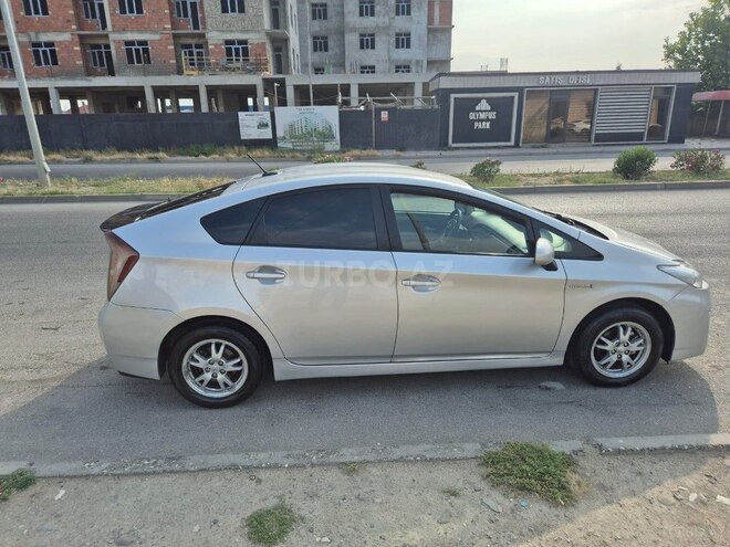 Toyota Prius 2010, 250,000 km - 1.8 л - Bakı