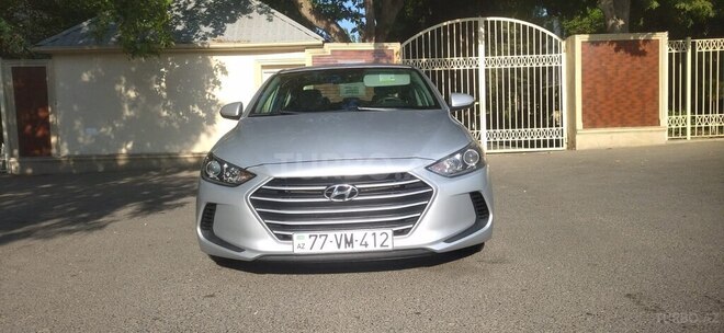 Hyundai Elantra 2018, 183,465 km - 2.0 л - Bakı