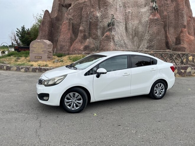 Kia Rio 2013, 261,000 km - 1.4 l - Bakı