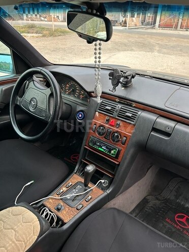 Mercedes E 230 1996, 500,000 km - 2.3 l - Şəmkir