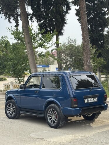 LADA (VAZ) Niva 2014, 150,000 km - 1.7 л - Salyan