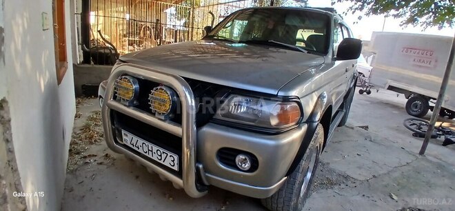 Mitsubishi  2001, 268,500 km - 3.0 l - Hacıqabul