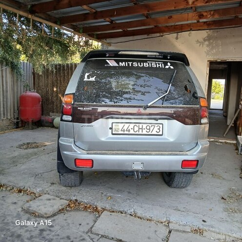 Mitsubishi  2001, 268,500 km - 3.0 l - Hacıqabul