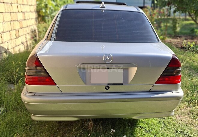 Mercedes C 200 1998, 415,000 km - 2.0 l - Oğuz