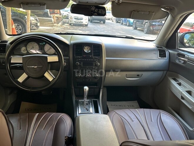 Chrysler 300C 2006, 192,000 km - 2.7 l - Bakı