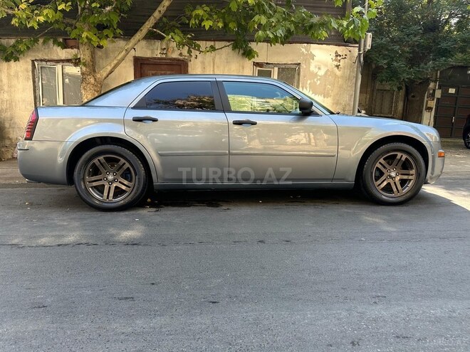 Chrysler 300C 2006, 192,000 km - 2.7 l - Bakı