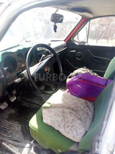 GAZ 24 1984, 120,000 km - 2.5 l - Şəki