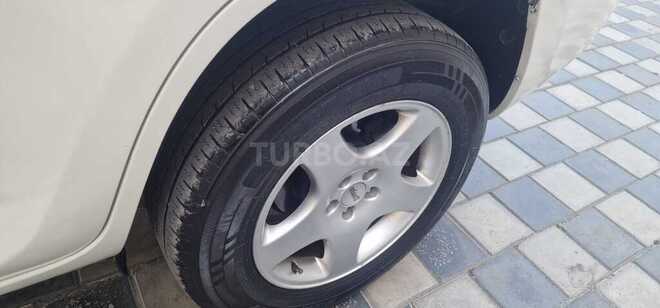 Toyota RAV4 2009, 370,000 km - 2.4 л - Bakı