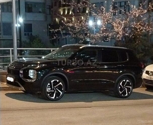 Mitsubishi Outlander 2022, 41,000 km - 2.5 л - Bakı