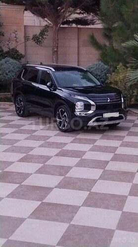 Mitsubishi Outlander 2022, 41,000 km - 2.5 л - Bakı