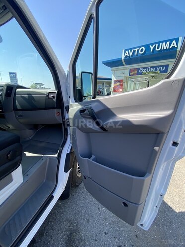 Mercedes Sprinter 519 2016, 222,000 km - 3.0 l - Bakı