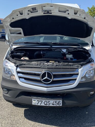 Mercedes Sprinter 519 2016, 222,000 km - 3.0 l - Bakı