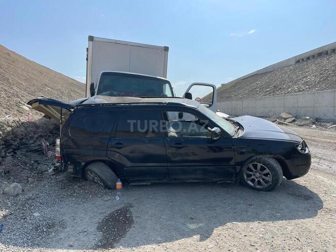 Subaru Forester 2007, 200,000 km - 2.0 l - Bakı