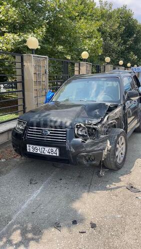 Subaru Forester 2007, 200,000 km - 2.0 l - Bakı