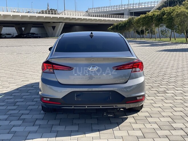 Hyundai Elantra 2019, 162,544 km - 2.0 l - Bakı
