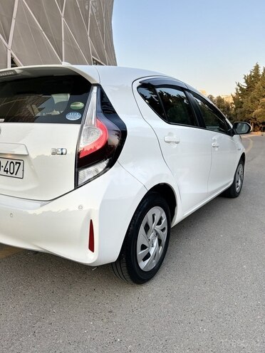 Toyota Aqua 2020, 103,000 km - 1.5 l - Bakı