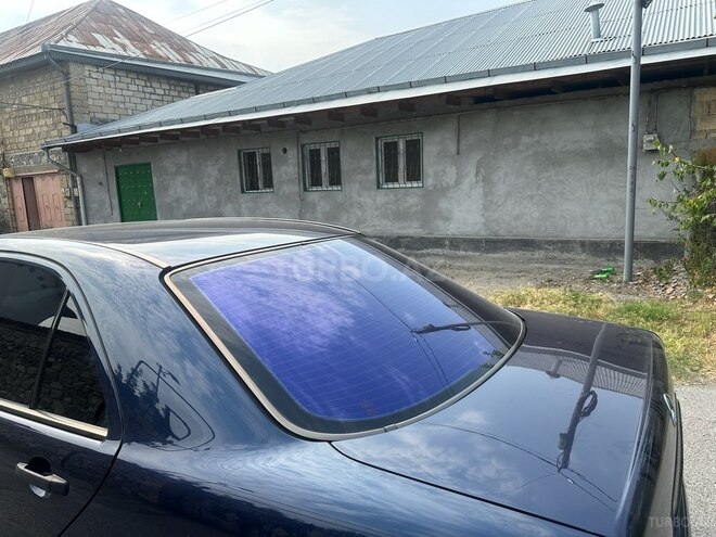 Mercedes E 240 1999, 377,000 km - 2.4 l - Şəki