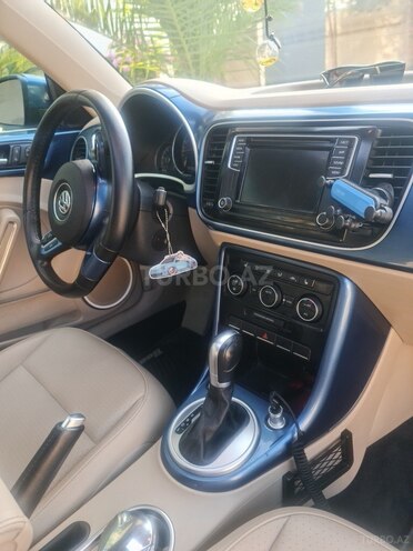 Volkswagen Beetle 2019, 73,000 km - 2.0 l - Bakı