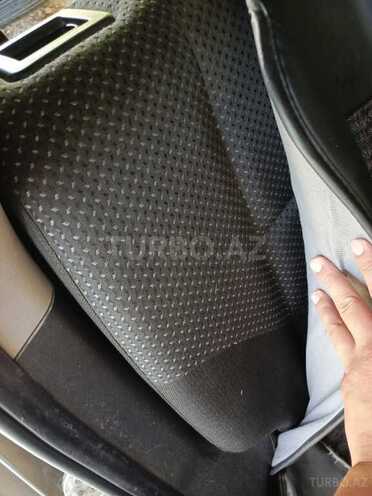 Hyundai i30 2010, 275,000 km - 1.4 l - Bakı