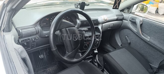 Opel Astra 1993, 234,797 km - 1.7 л - Qax