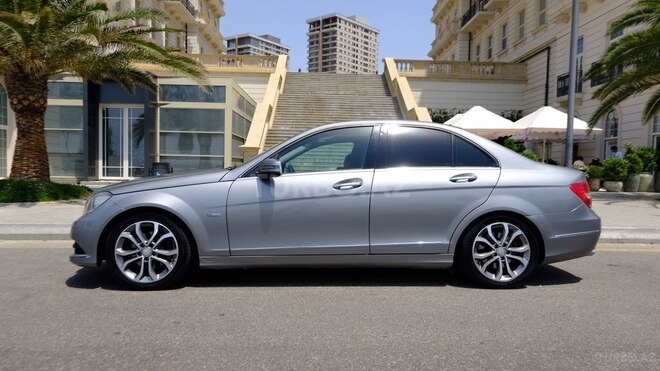 Mercedes C 220 d 2012, 240,000 km - 2.1 l - Bakı