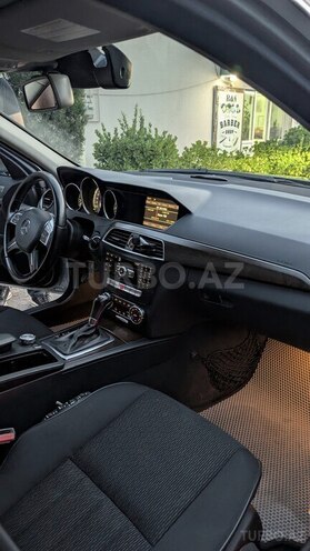 Mercedes C 220 d 2012, 240,000 km - 2.1 l - Bakı