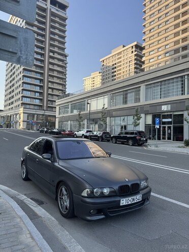 BMW 540 2001, 286,000 km - 4.4 l - Bakı