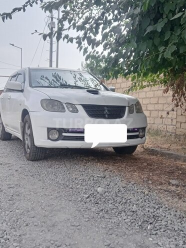Mitsubishi Airtrek 2002, 190,456 km - 2.0 л - Gəncə