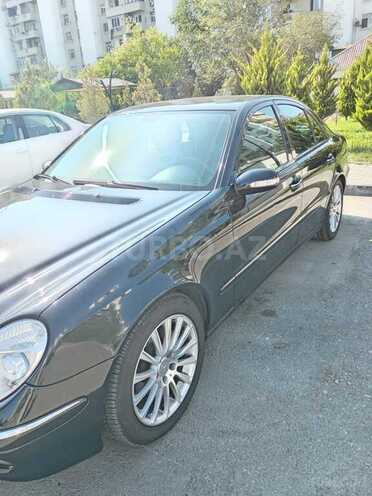 Mercedes E 240 2005, 185,000 km - 2.6 l - Bakı