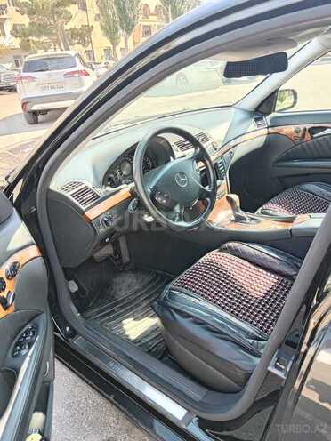 Mercedes E 240 2005, 185,000 km - 2.6 l - Bakı
