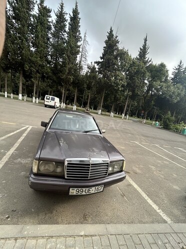 Mercedes 190 1991, 327,000 km - 2.0 l - Masallı