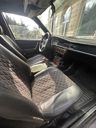 Mercedes 190 1991, 327,000 km - 2.0 l - Masallı