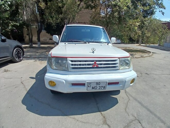 Mitsubishi Pajero io 2000, 270,000 km - 2.0 л - Sumqayıt