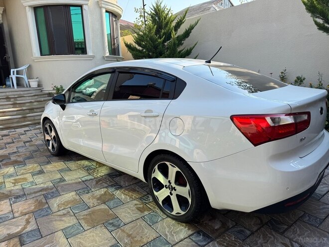 Kia Rio 2013, 188,000 km - 1.4 l - Bakı