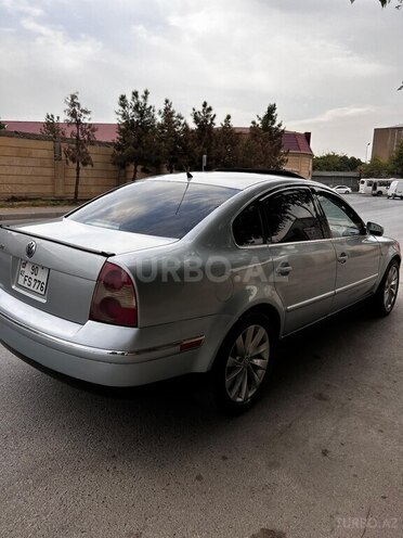 Volkswagen Passat 2001, 300,000 km - 1.8 l - Gəncə