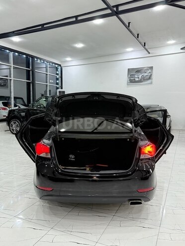 Hyundai Elantra 2015, 155,000 km - 2.0 l - Sumqayıt