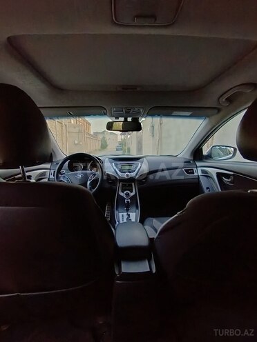 Hyundai Elantra 2011, 243,000 km - 1.8 l - Bakı