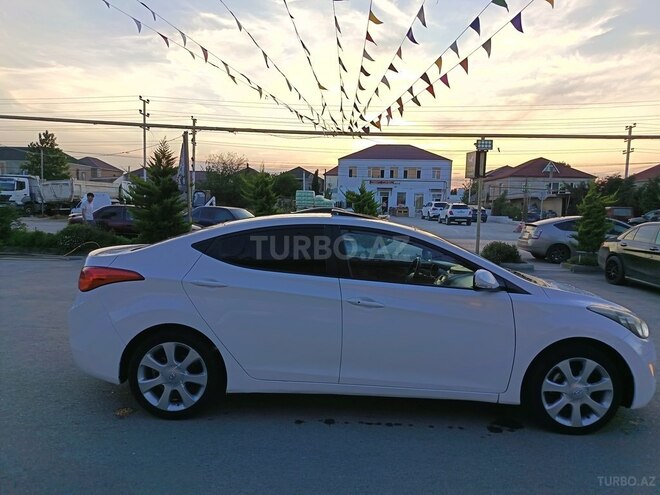 Hyundai Elantra 2011, 243,000 km - 1.8 l - Bakı