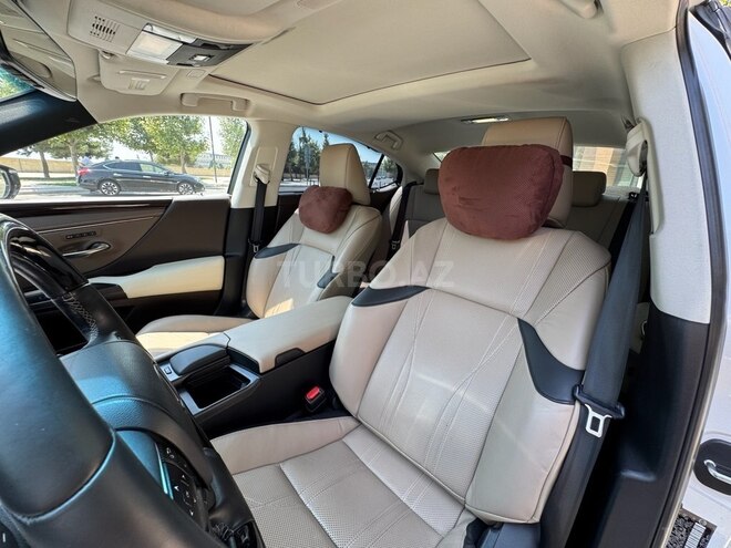 Lexus ES 300 2019, 61,178 km - 2.5 л - Bakı