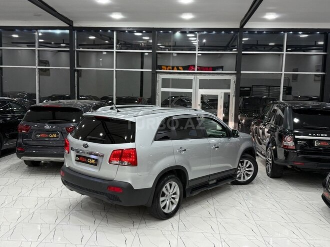 Kia Sorento 2011, 215,000 km - 2.0 l - Sumqayıt