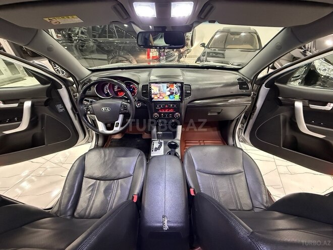 Kia Sorento 2011, 215,000 km - 2.0 l - Sumqayıt