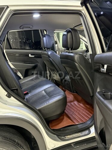 Kia Sorento 2011, 215,000 km - 2.0 l - Sumqayıt