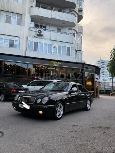 Mercedes E 240 1998, 160,000 km - 2.4 l - Bakı